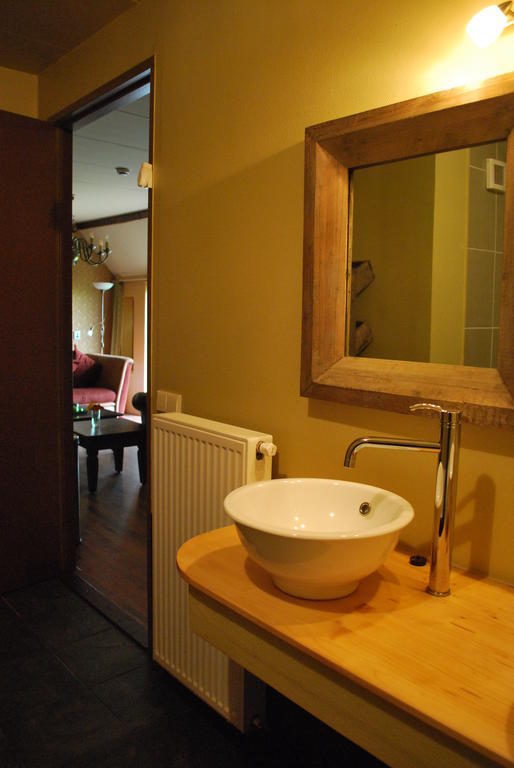Logement Doosje Warfstermolen Экстерьер фото